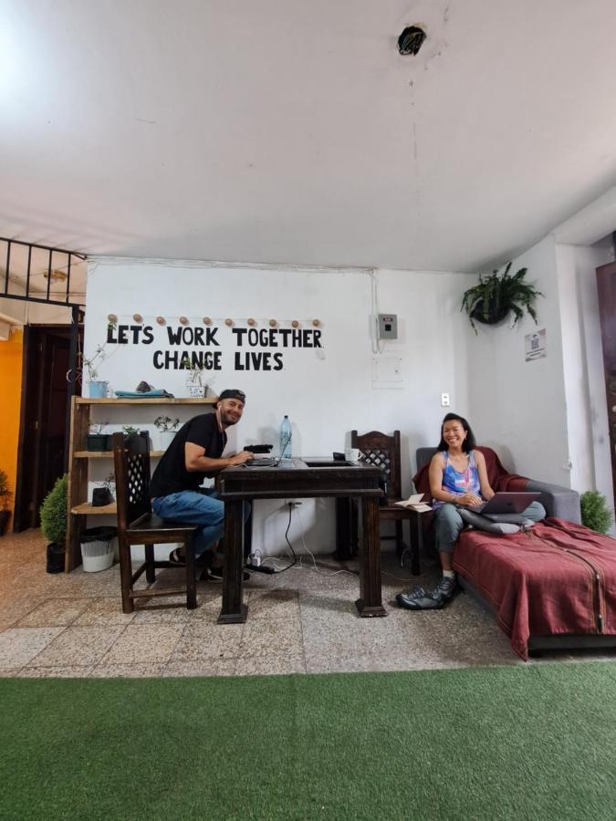 Esperanza Hostel Antigua Esterno foto